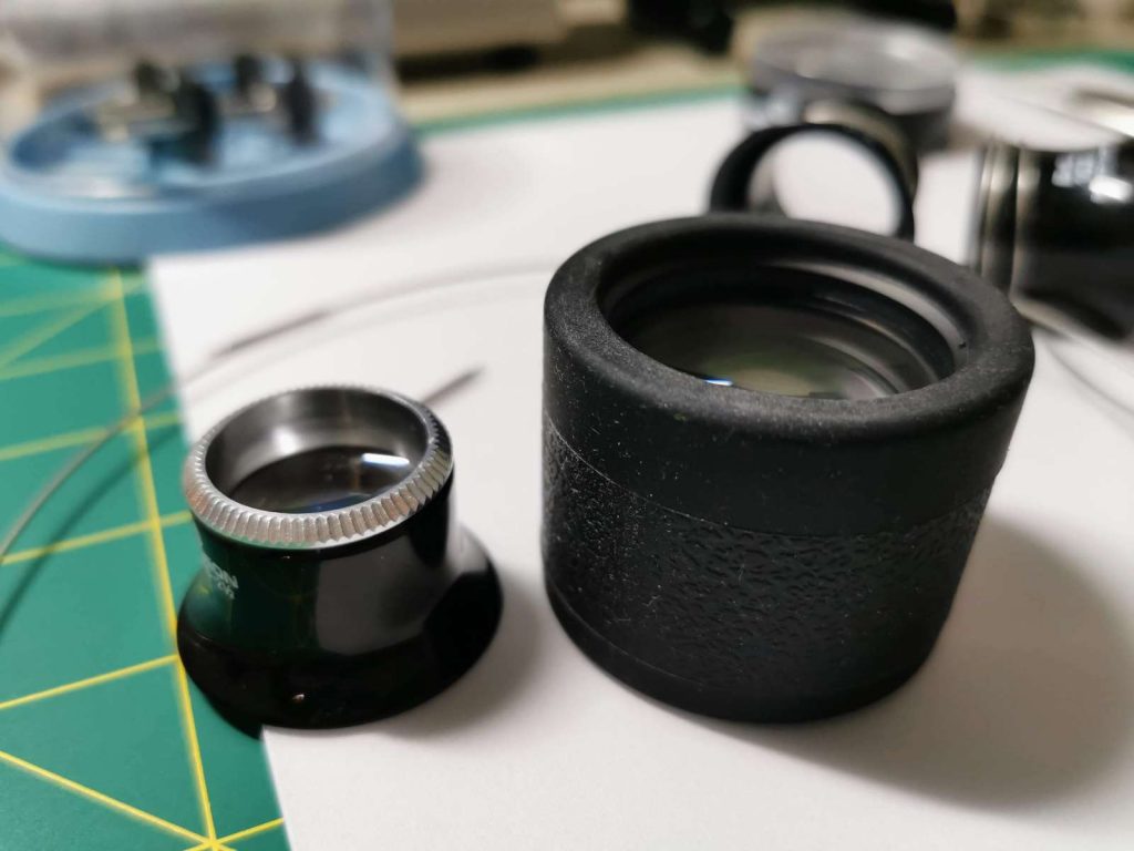 Choosing a watch loupe Relozo